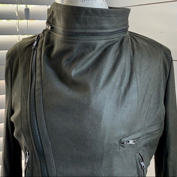 Jacket - Picture 4 of 5